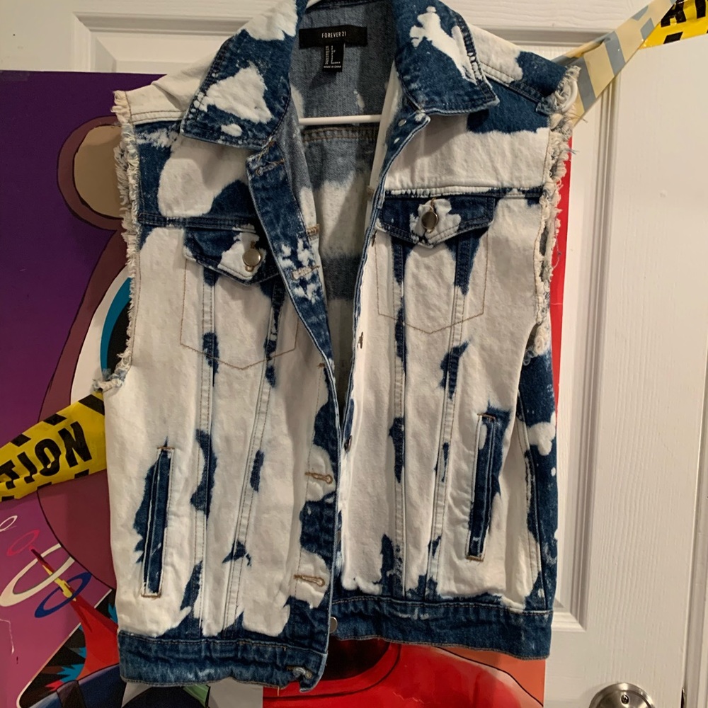 tie dye muscle jean jacket